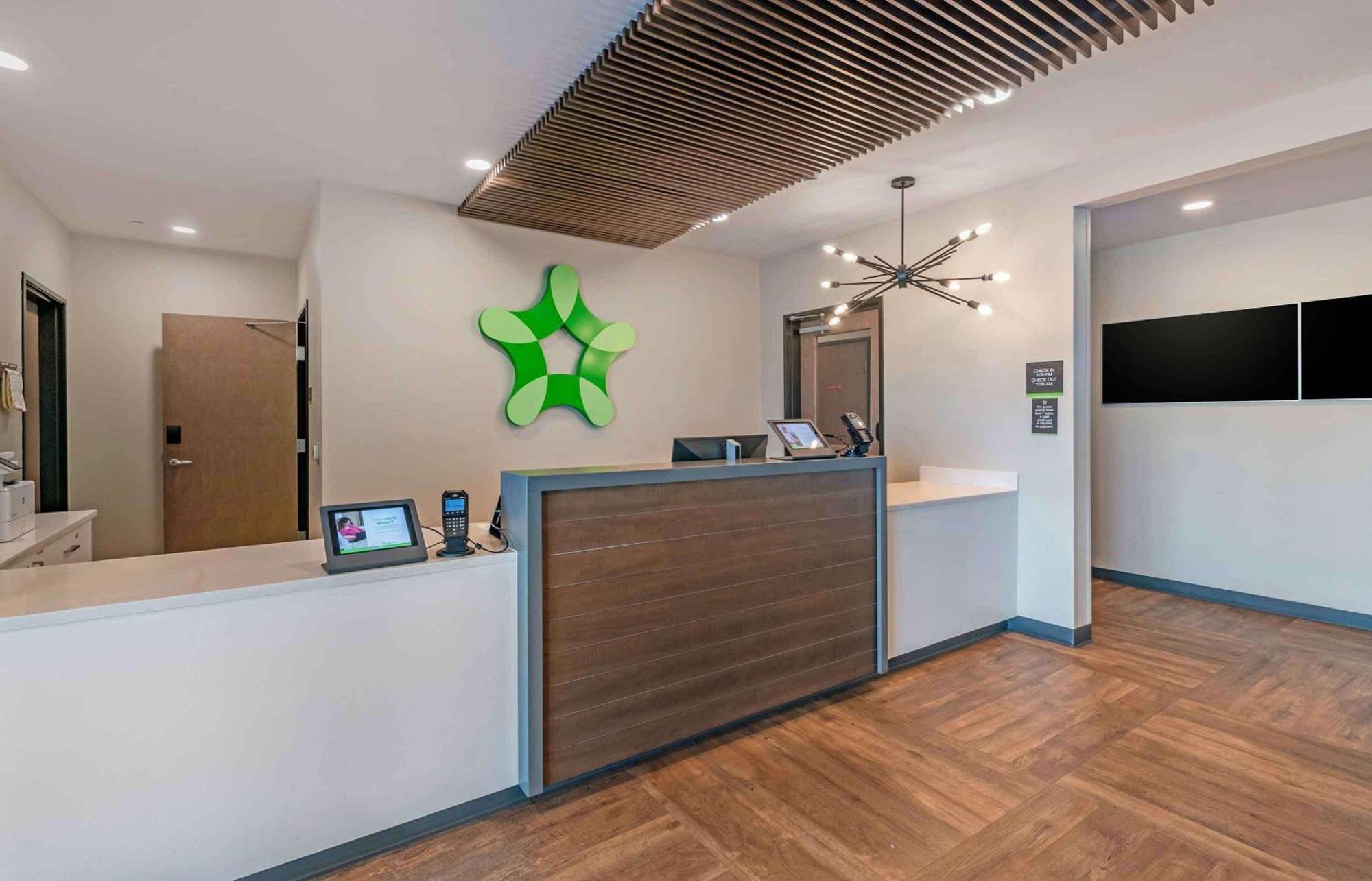 เอ็กซ์เทนเดด สเตย์ อเมริกา - เมลเบิร์น - ปาล์ม เบย์ Hotel West Melbourne ภายนอก รูปภาพ